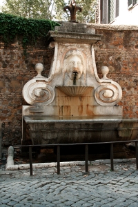 Fontana mascherone 2